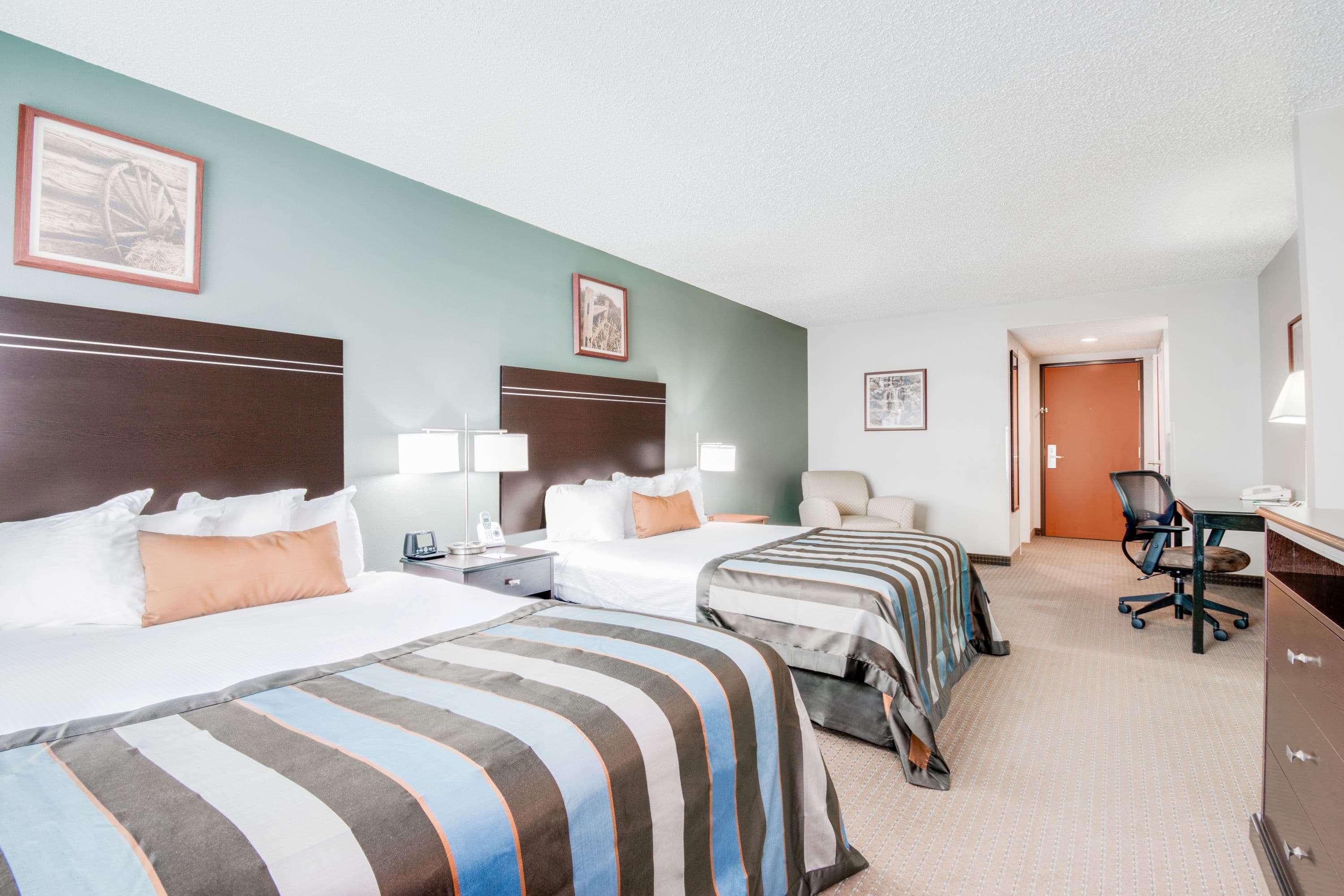 Wingate By Wyndham Gillette Hotel Exterior photo